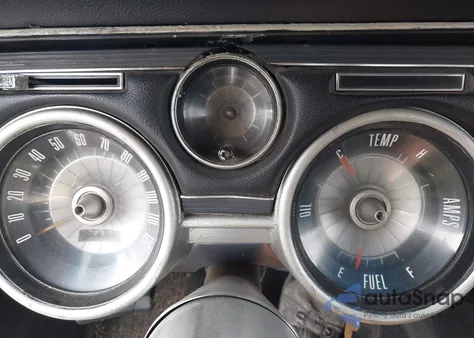 1968 Mercury Cougar z USA, uszkodzony, nr VIN 28F91C549709